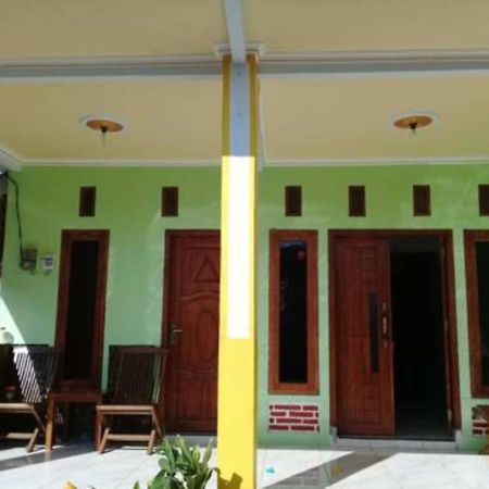 ไอเจน แมนส์เจสติก บีแอนด์บี Hostel Tamansuruh ภายนอก รูปภาพ
