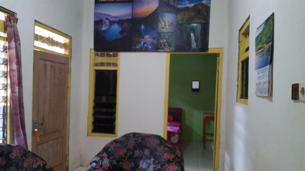 ไอเจน แมนส์เจสติก บีแอนด์บี Hostel Tamansuruh ภายนอก รูปภาพ