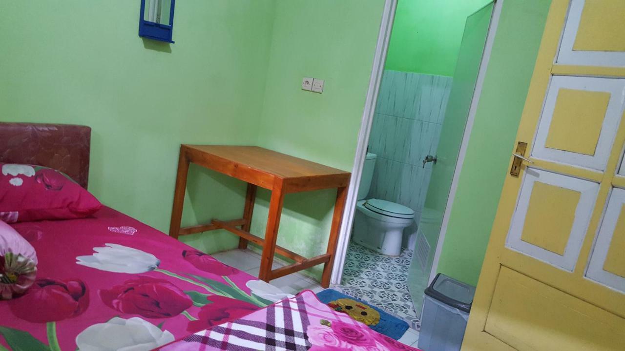 ไอเจน แมนส์เจสติก บีแอนด์บี Hostel Tamansuruh ภายนอก รูปภาพ